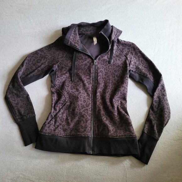 Athleta Triumph Hooded Jacket Womens Small Brown Black Leopard Print Thumb Holes - Picture 1 of 9